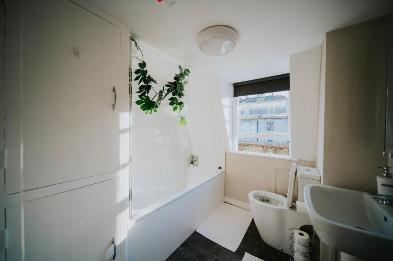 Roman Penthouse- City Skyline Views, 4K Tvs, 5G Wifi And More! Apartment Bath Ngoại thất bức ảnh