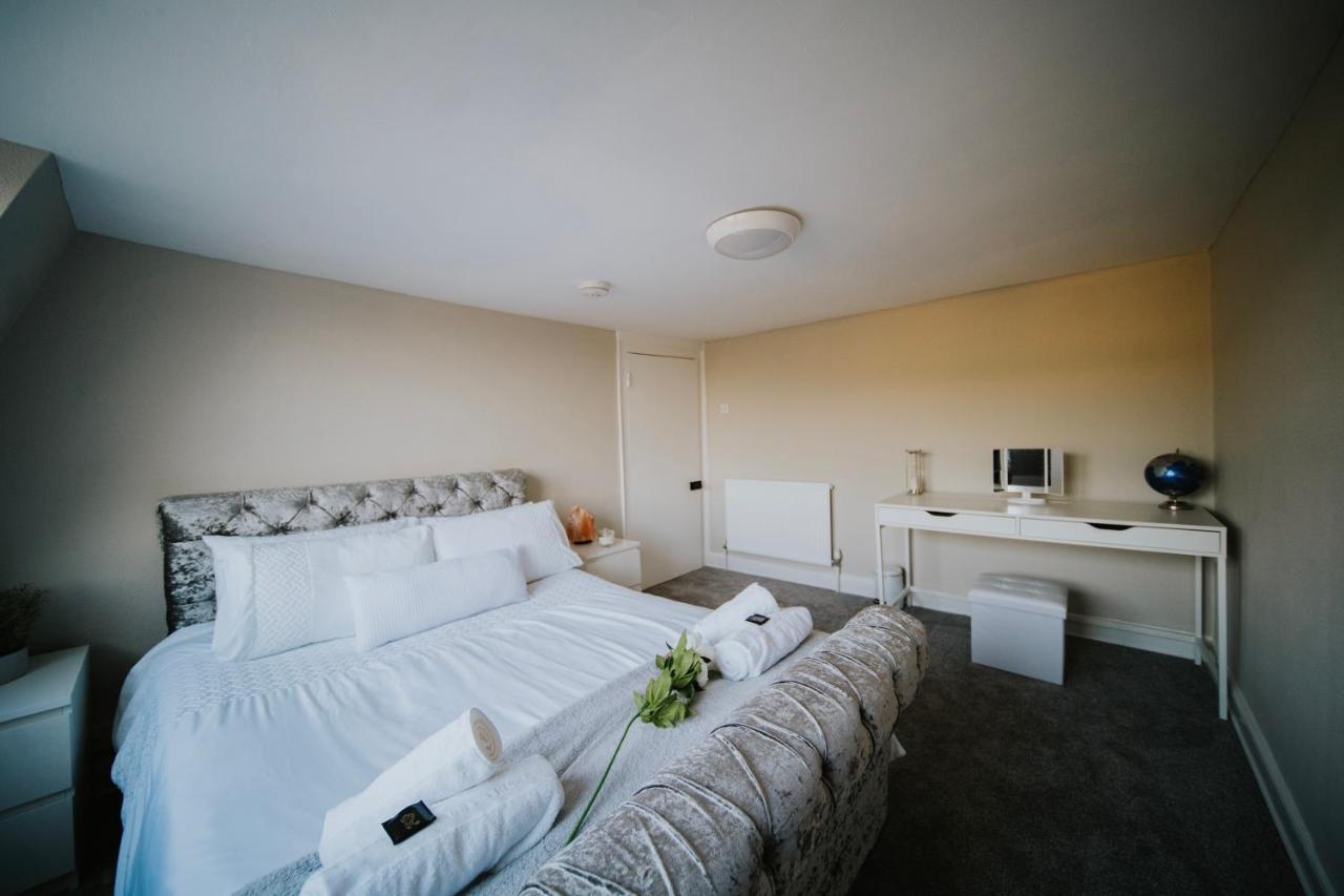 Roman Penthouse- City Skyline Views, 4K Tvs, 5G Wifi And More! Apartment Bath Ngoại thất bức ảnh